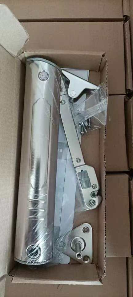 Mejore su espacio con nuestro sistema neumático de elevación para puertas de gabinete