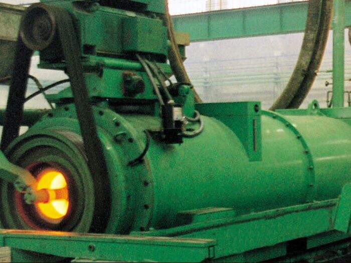  Centrifugal Casting