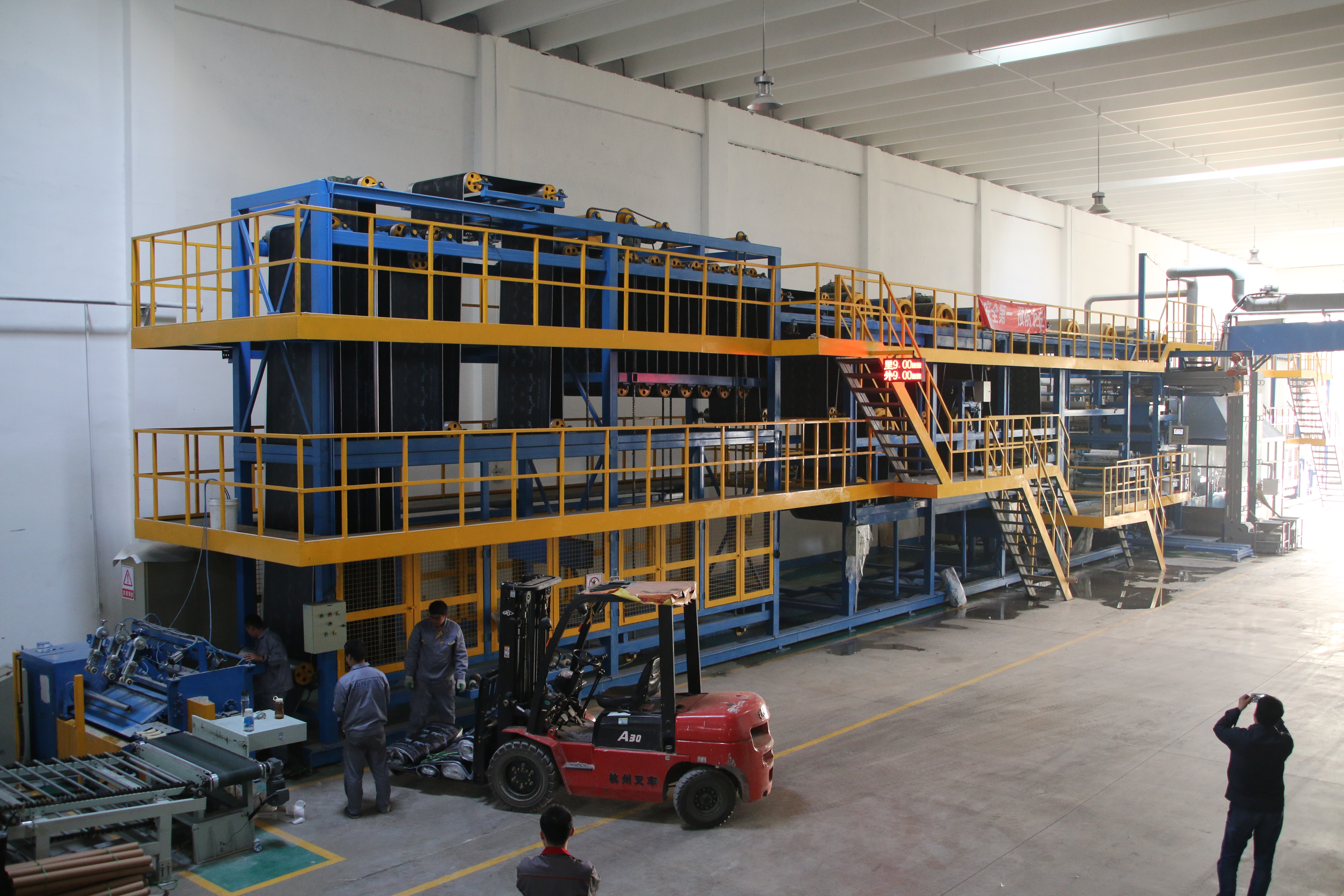 Eficiencia y Escalabilidad Excepcionales en la Producción