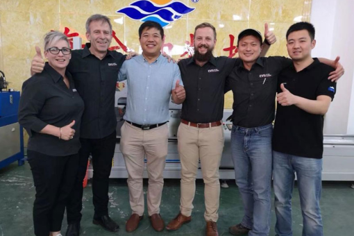 New Zealand customers came and visited our factory