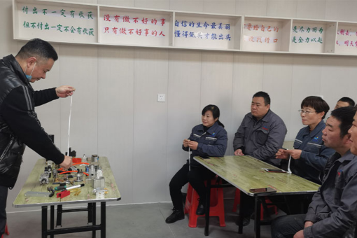 Hisena Staff Trains on Pneumatic Components to Better Serve Customers