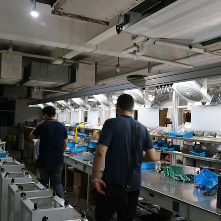 Pakistani Customers Visit PQUAN for Inspection and Exchange (3).jpg