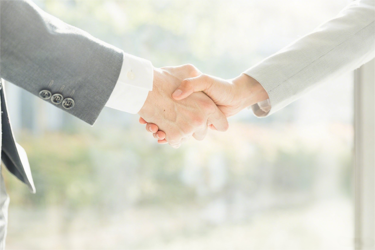 Mangou: Your Strategic Partner for Custom Promotional Gifts