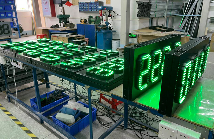 Hvor sikker er fjernbetjening af et LED-gasprisskilt imod pris manipulation?