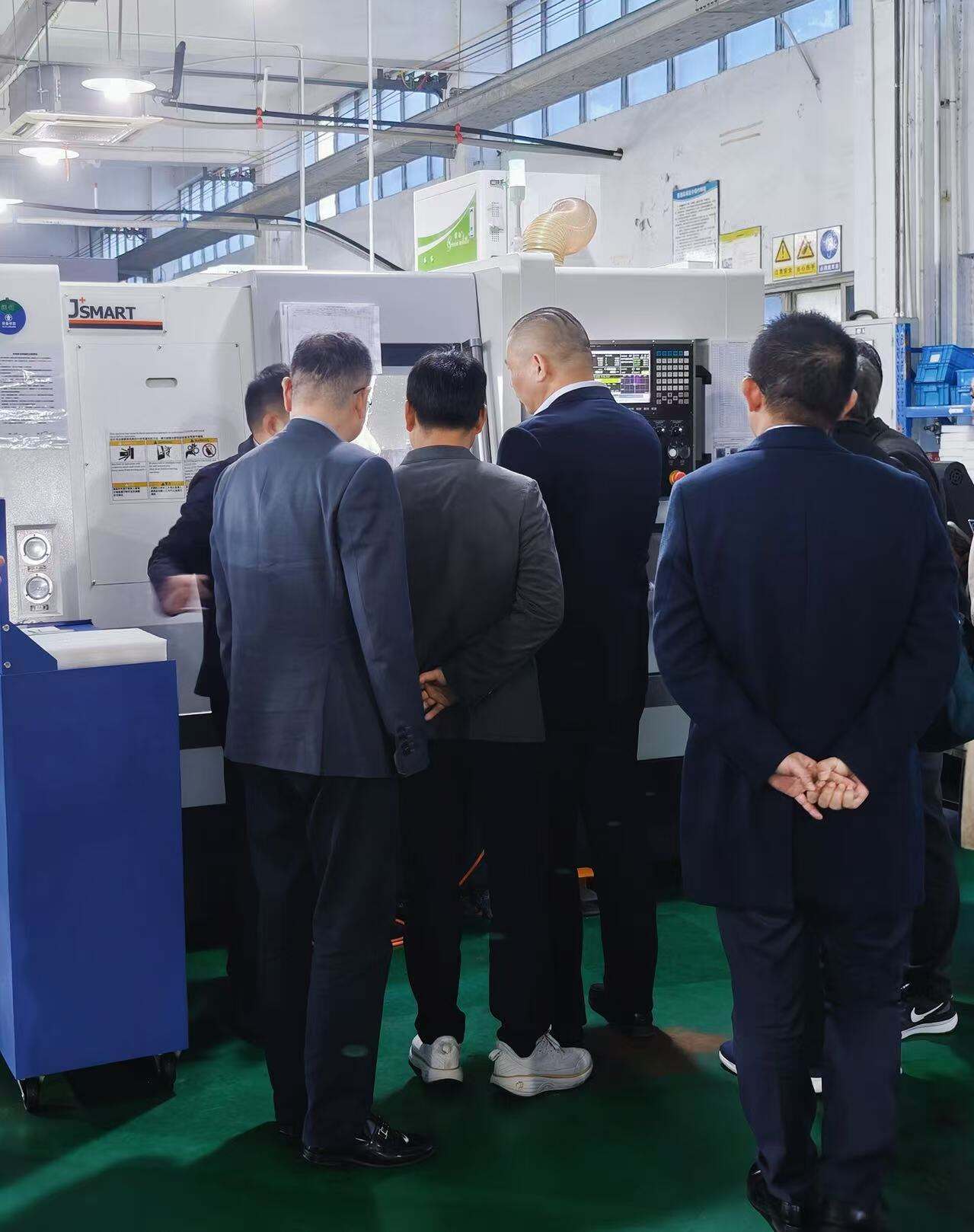 Overseas Procurement Delegation Visits the Company to Explore Advanced Manufacturing Capabilities and Future Cooperation-5