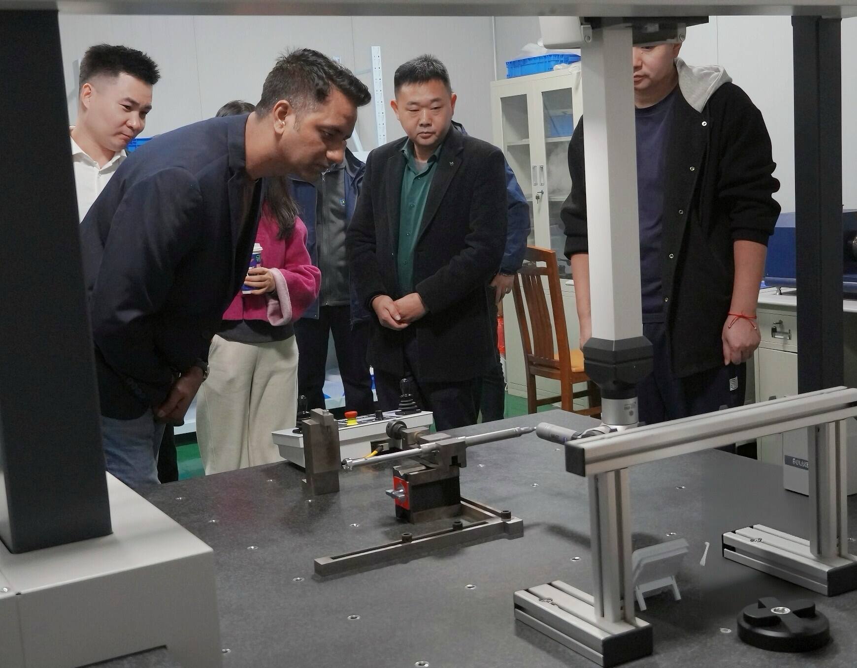 Indian Sports Medicine Industry Leader Visits Taruk Medical for Strategic Cooperation-4