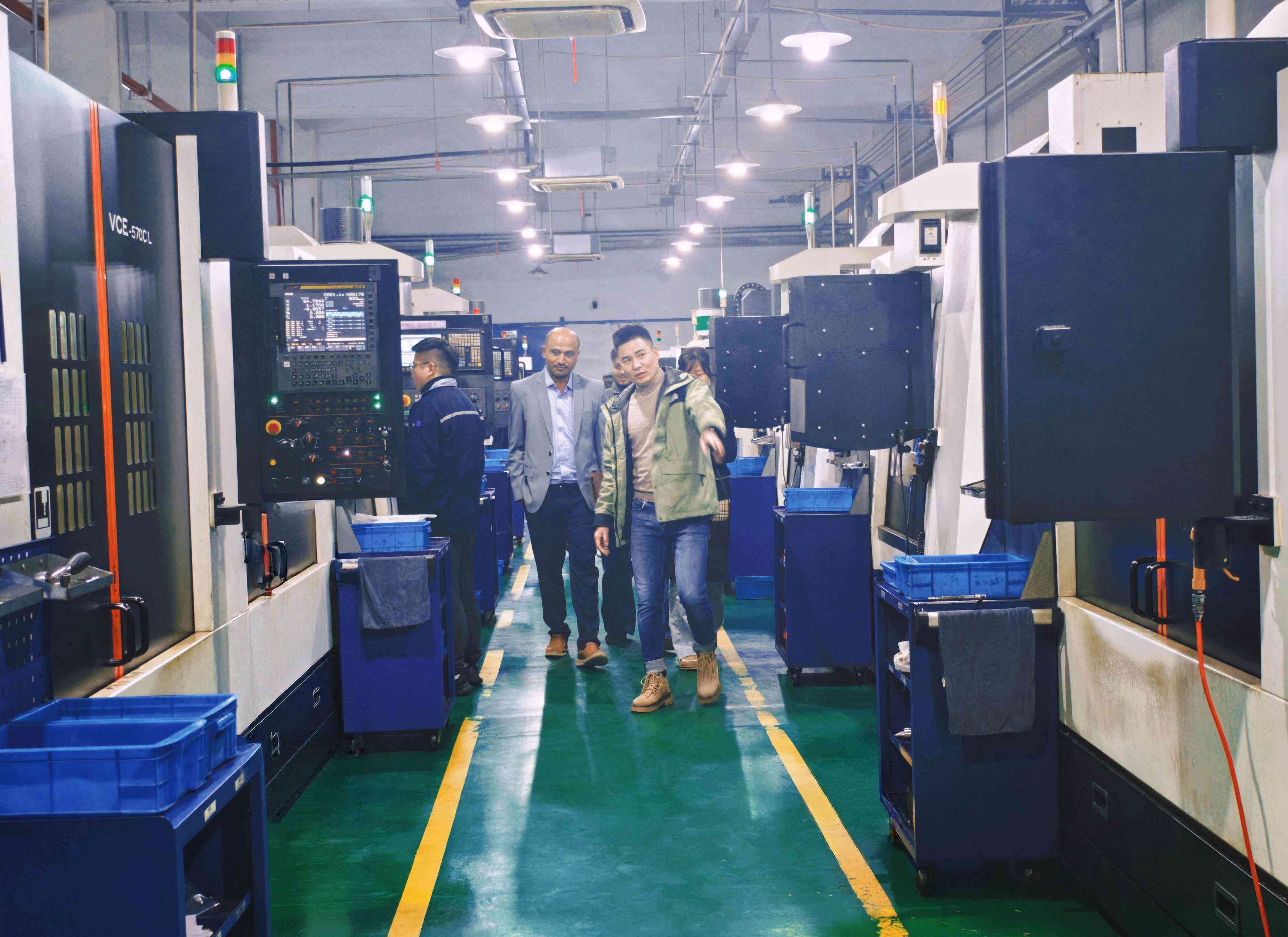 International Medical Device Delegation Visits Taruk Medical to Explore Advanced Manufacturing and Strategic Cooperation-4