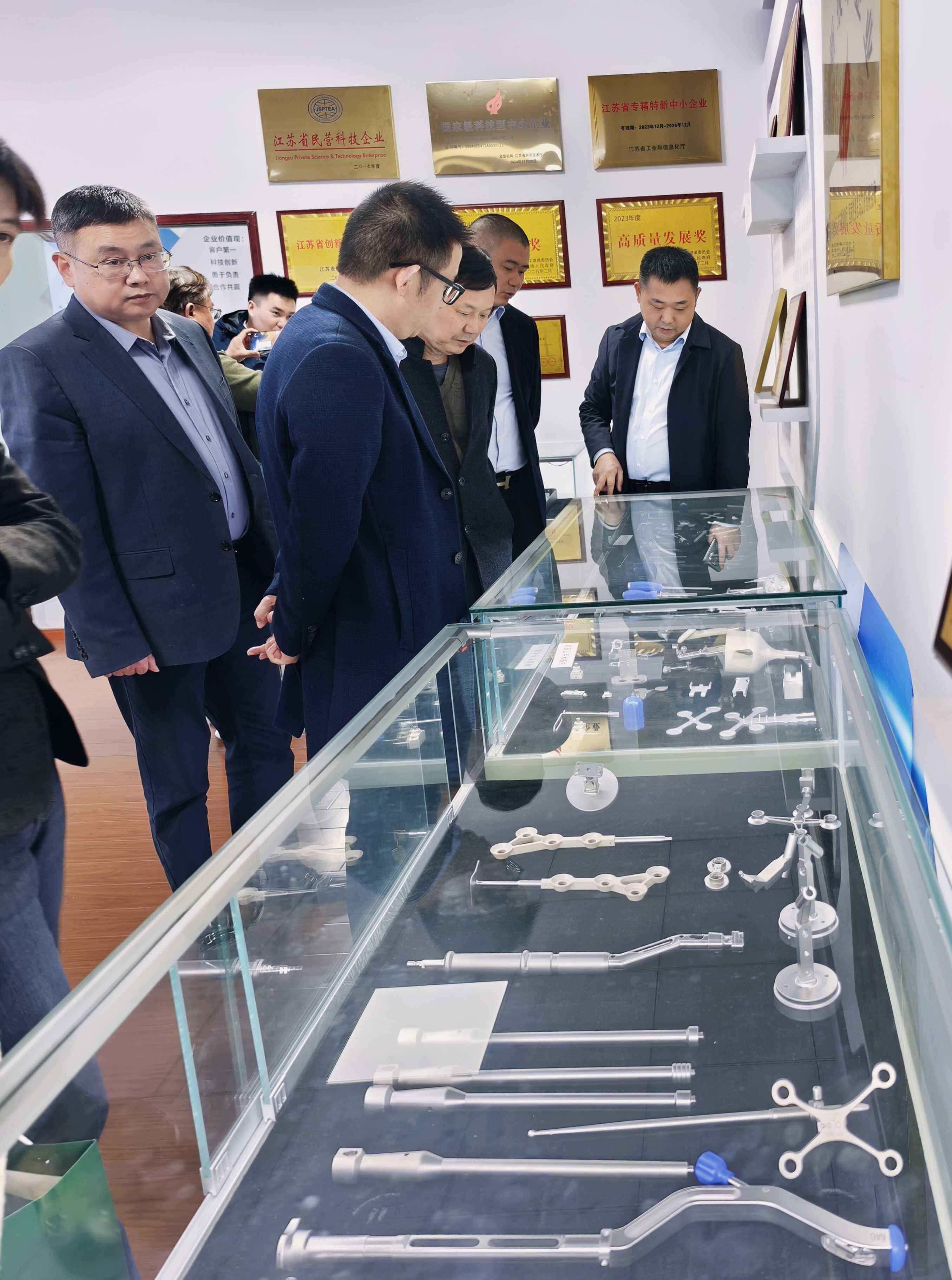 Overseas Procurement Delegation Visits the Company to Explore Advanced Manufacturing Capabilities and Future Cooperation-3