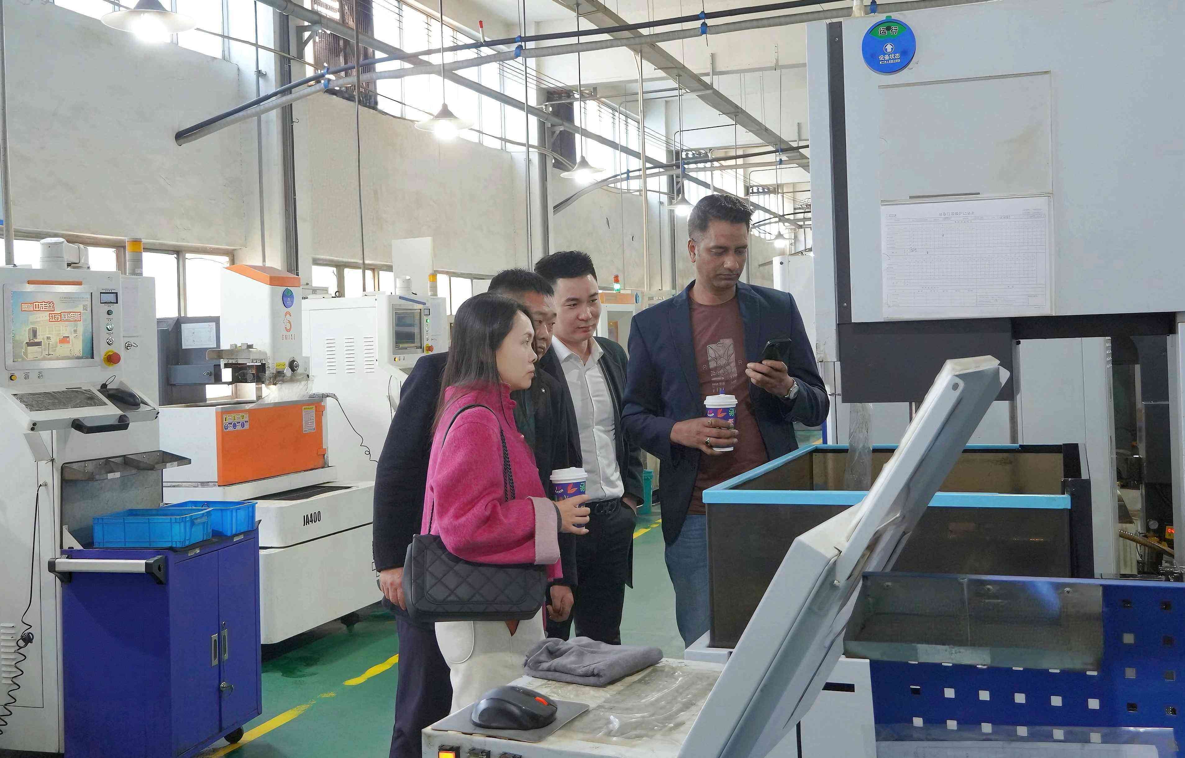 Indian Sports Medicine Industry Leader Visits Taruk Medical for Strategic Cooperation-3