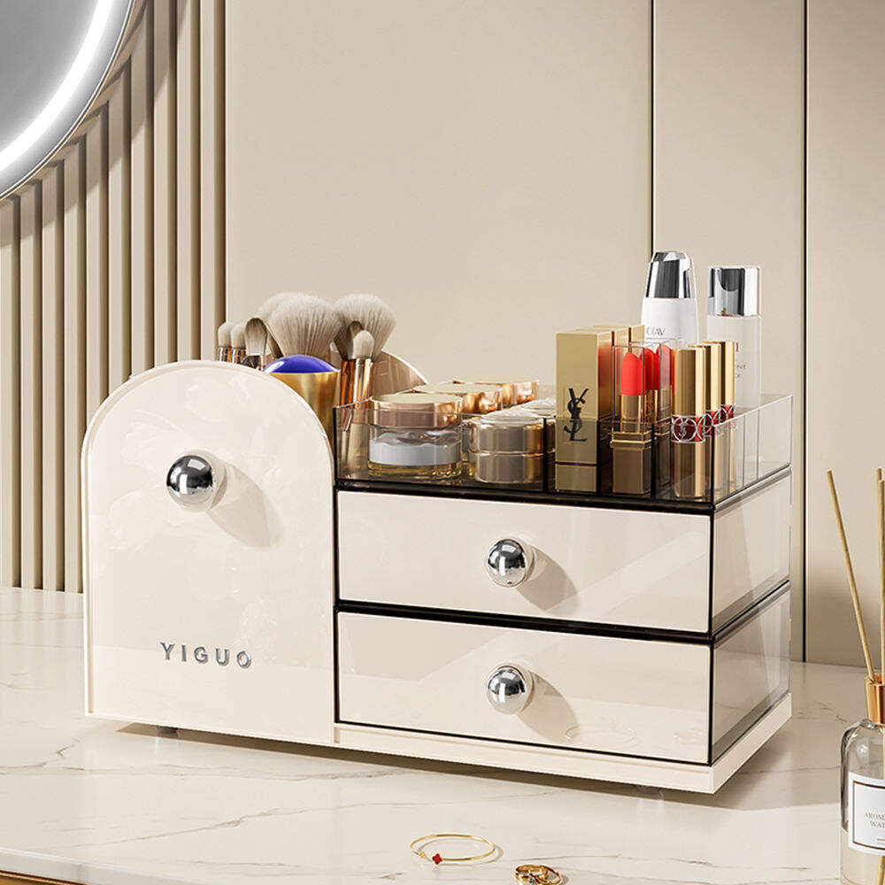 عزِّز روتينك الجمالي باستخدام حلولنا لتخزين مستحضرات التجميل