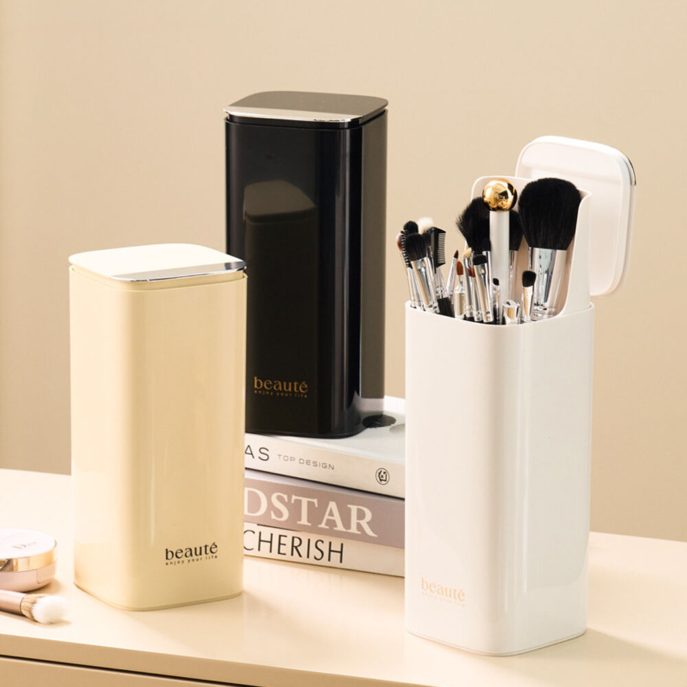 自動昇降式防塵化粧ブラシオーガナイザー