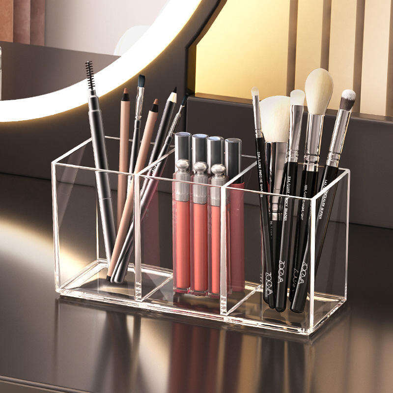 What are the creative ways to use a makeup organizer for cosmetics and tools?