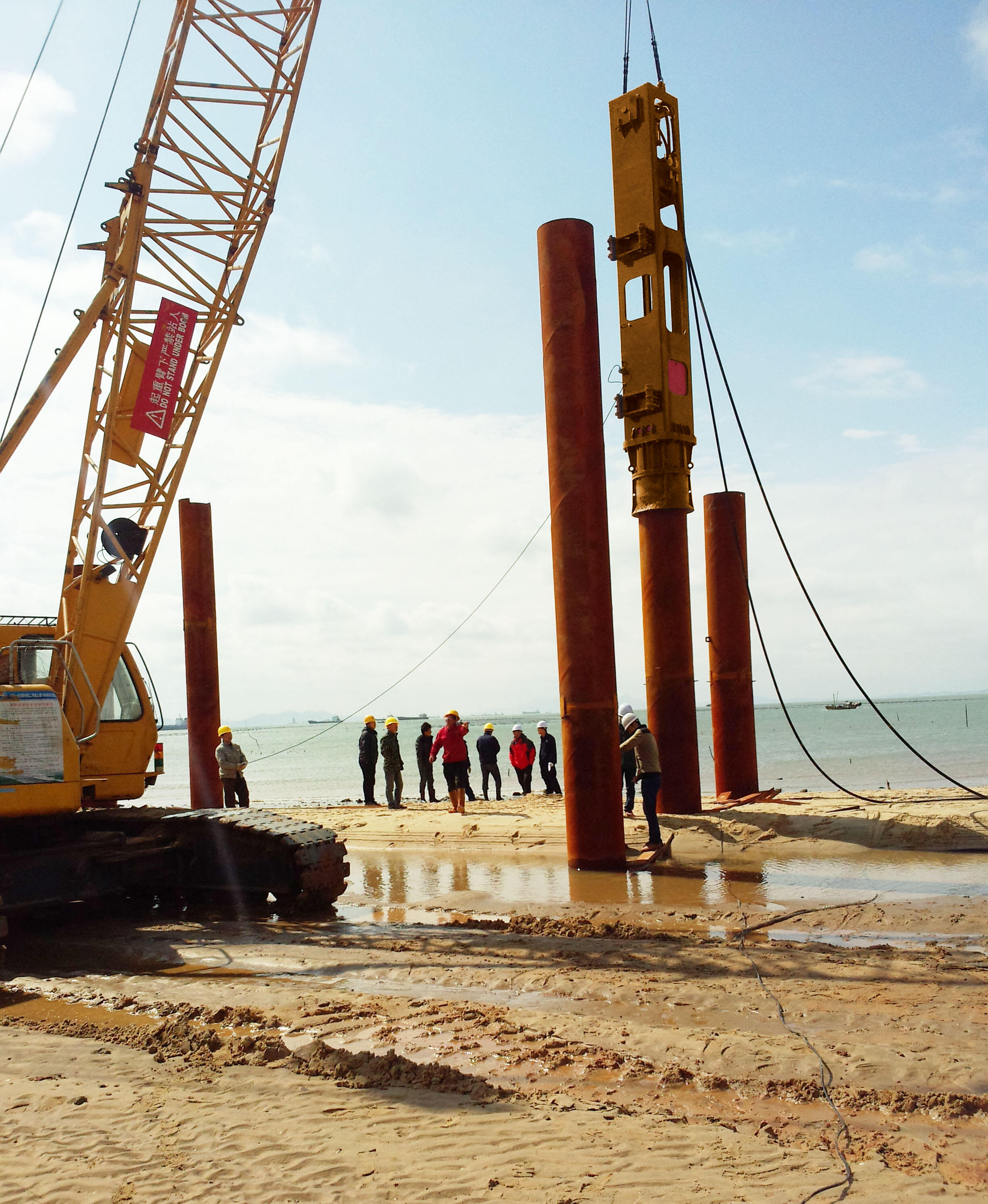 How Is an Impact Hammer Integrated into Piling Operations?