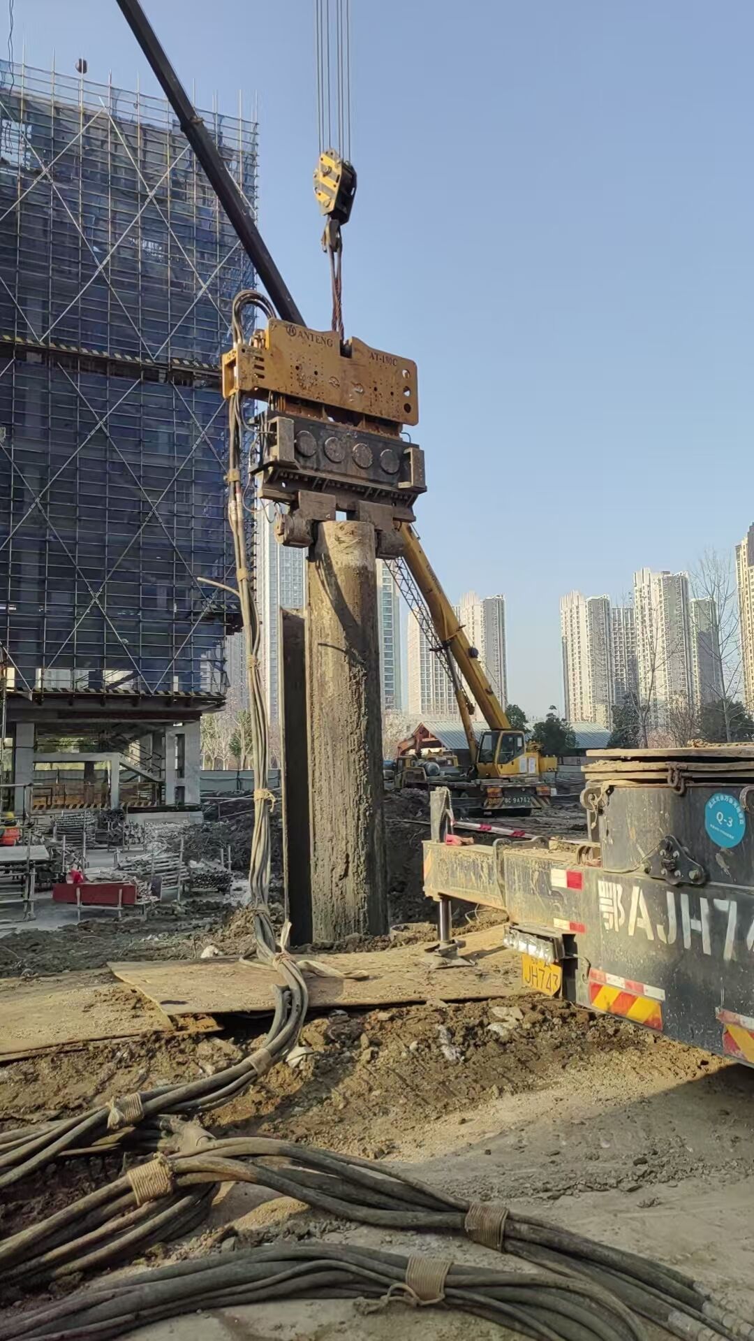 Intelligent GPS Positioning and Monitoring System