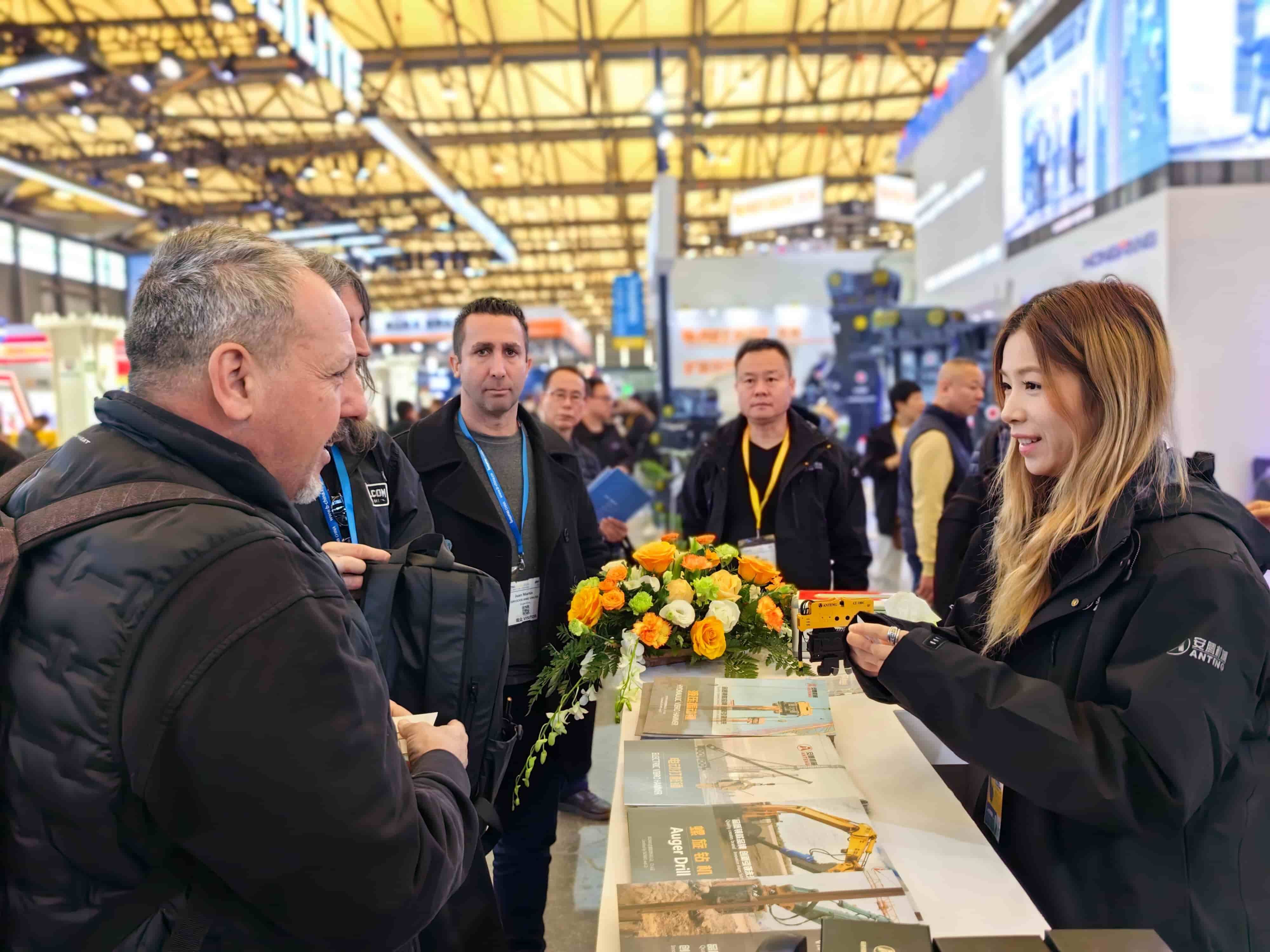 c9e953a3584e0edf9680d737af5827a3-opq3335753624 (1).jpg