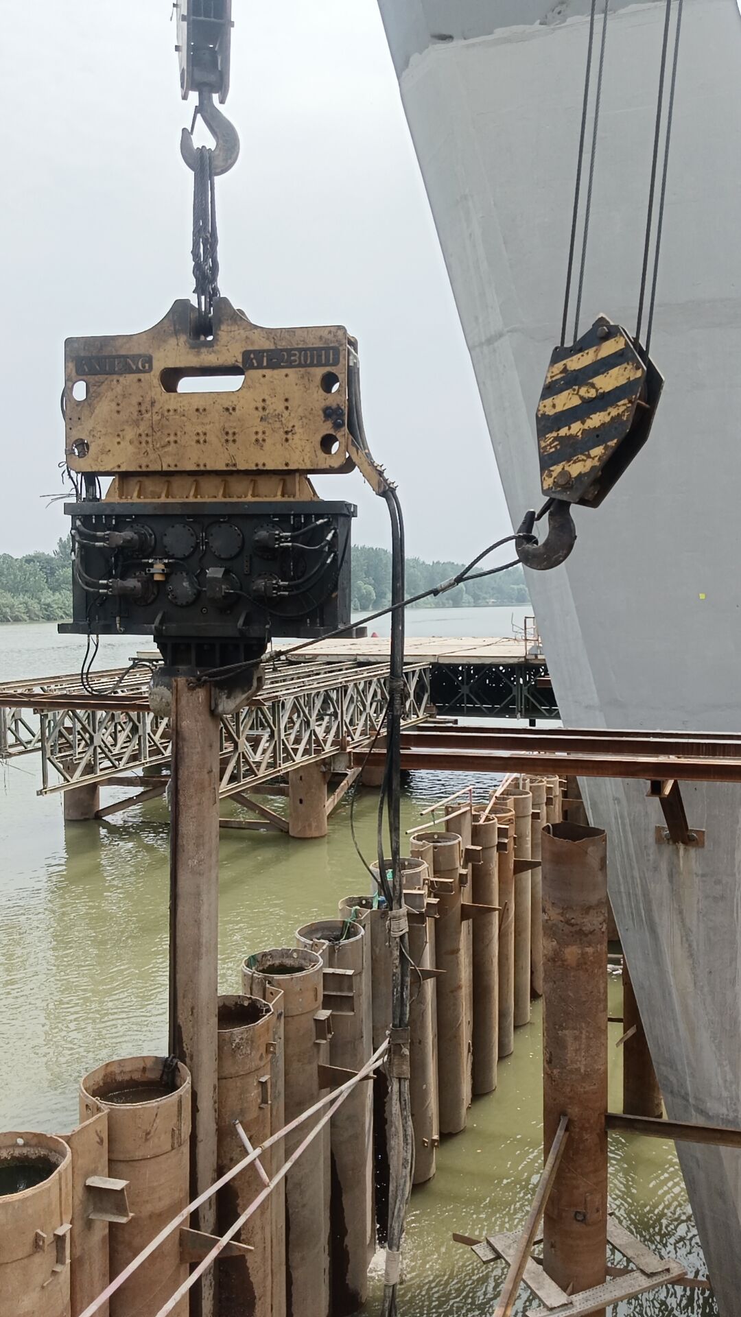 Advanced Technological Integration and Precision Control