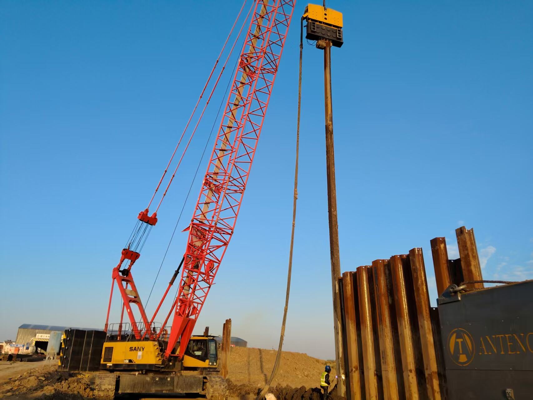 Advanced Hydraulic Control System (Pinatagong Sistema ng Pagkontrol sa Hydraulic)