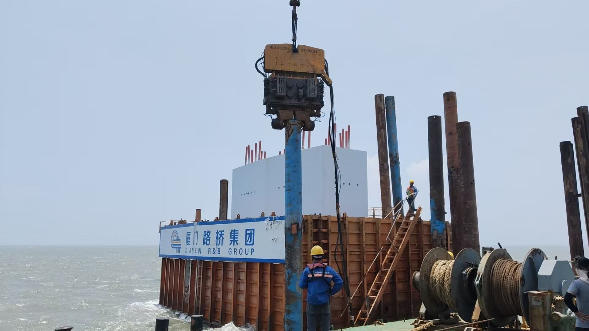 تكنولوجيا التحكم المتقدمة في الاهتزاز