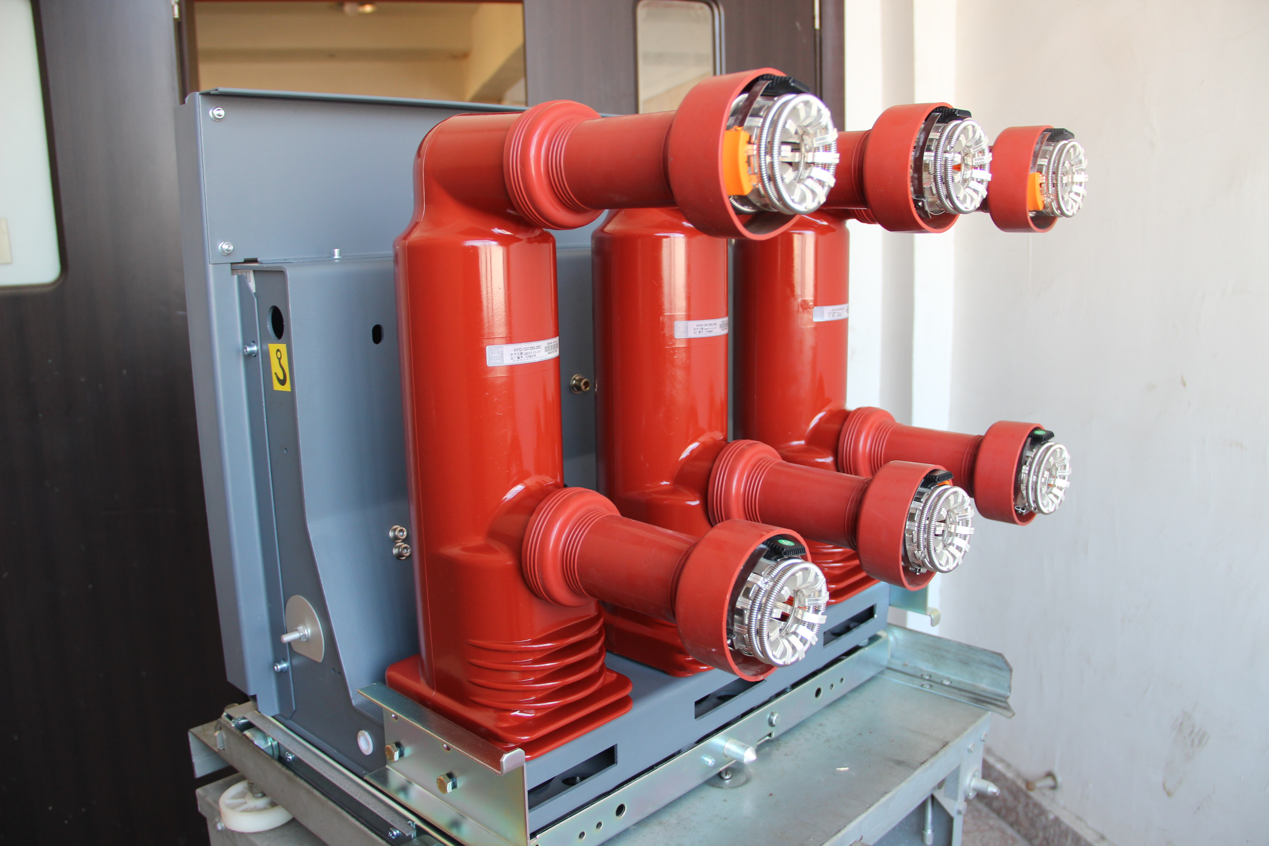 Why Is a VCB Chassis Critical for Circuit Protection