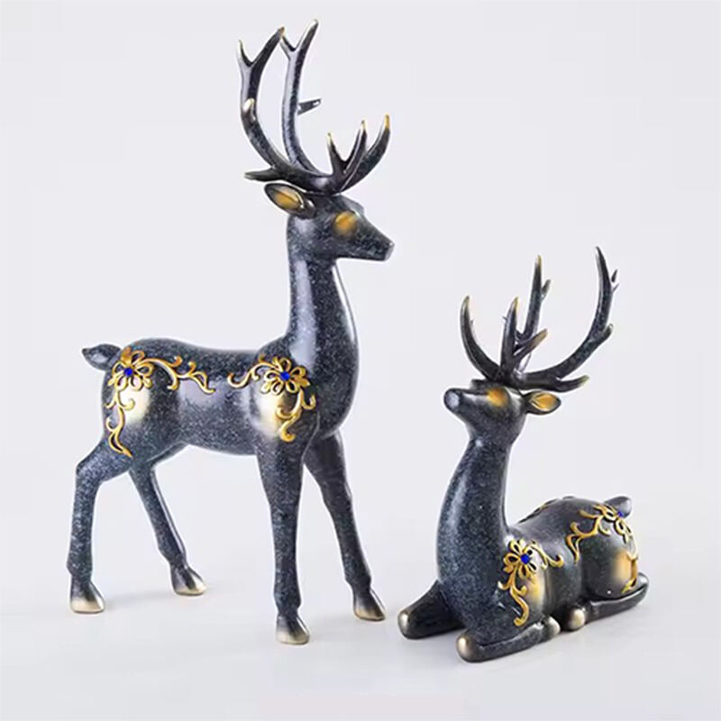 Decorative resin figurines