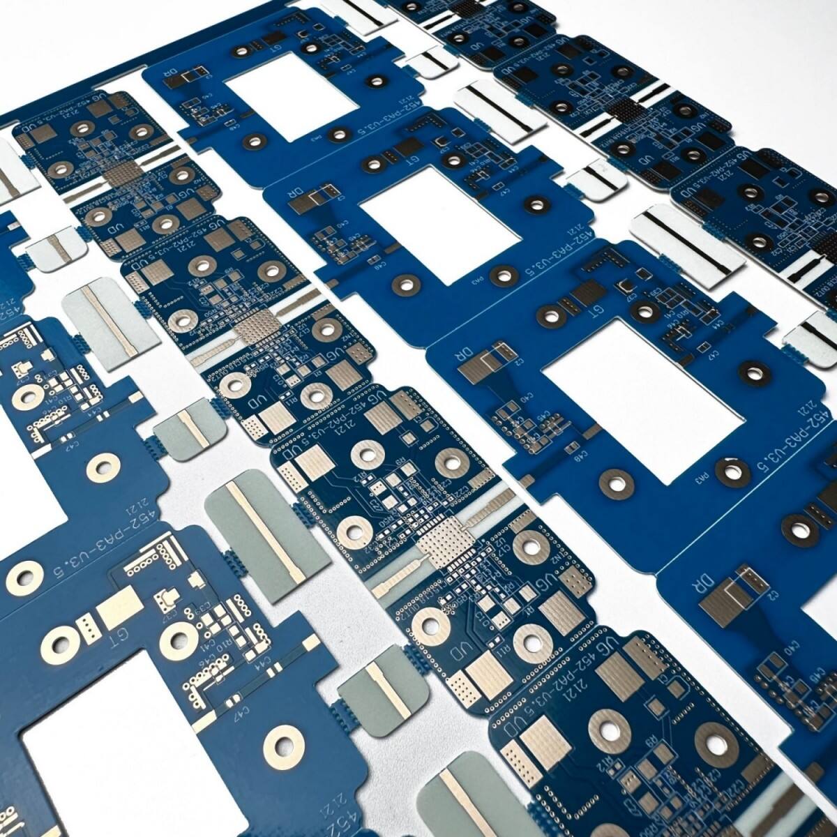 What is a Rogers PCB?