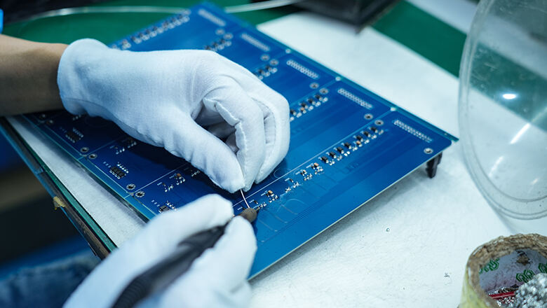 pcb-welding.jpg