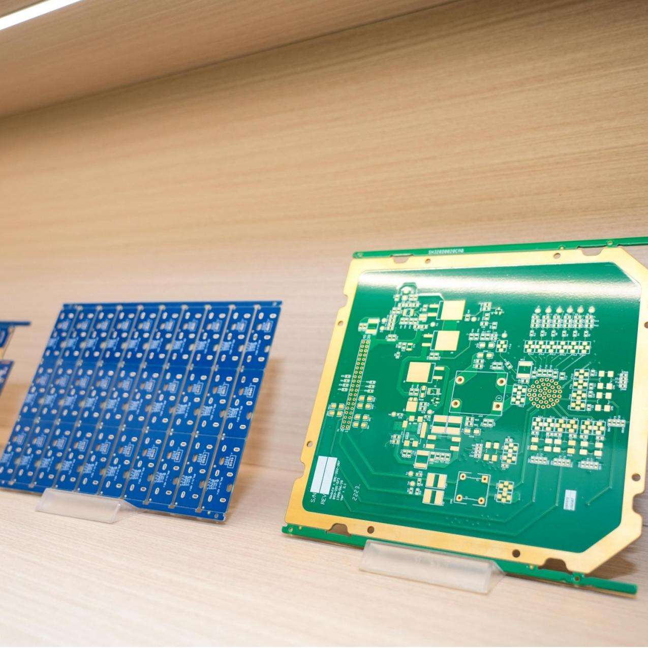 What is halogen-free PCB?