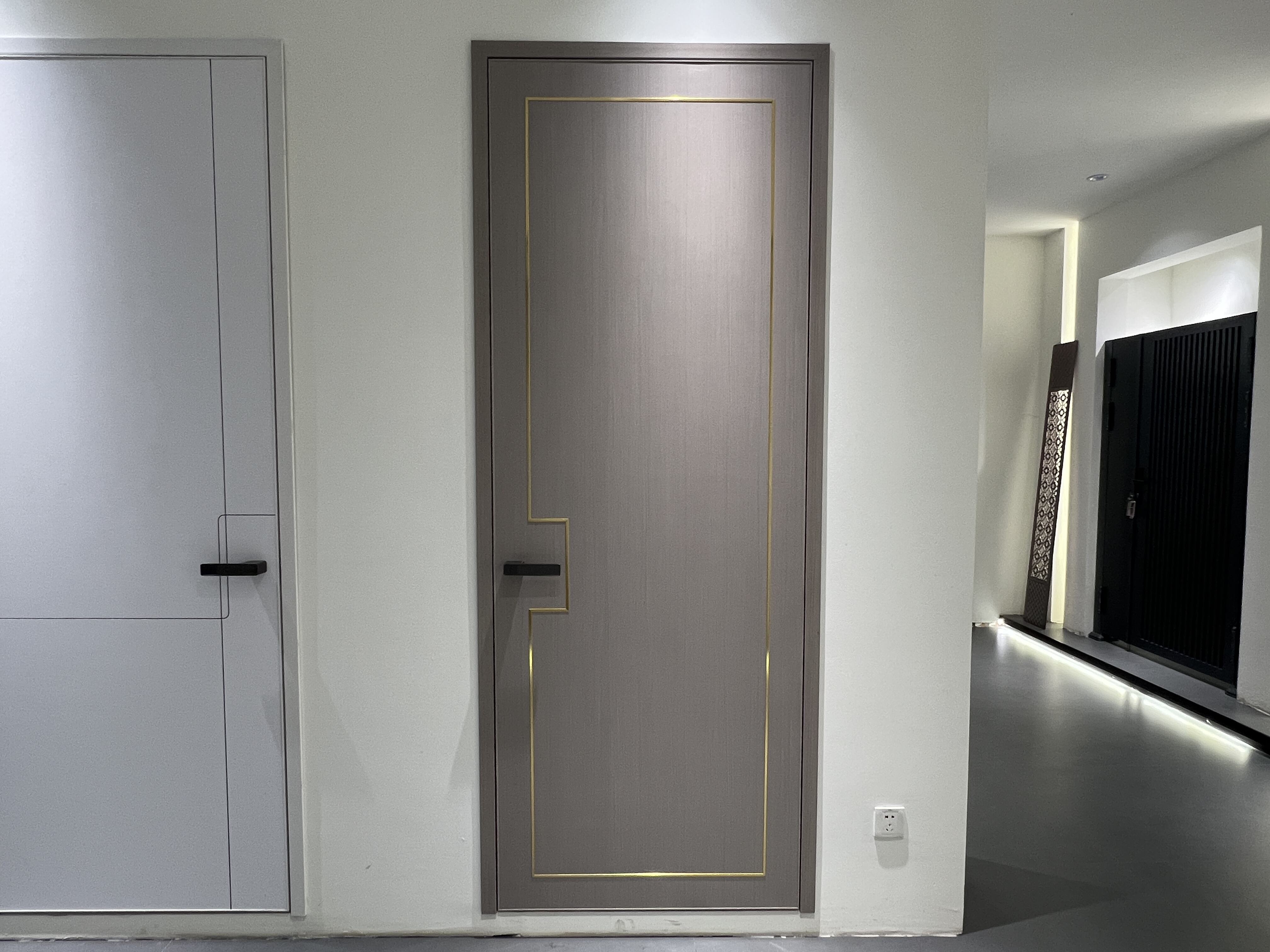 Portes coulissantes et fenêtres en aluminium haut de gamme | LUYISI