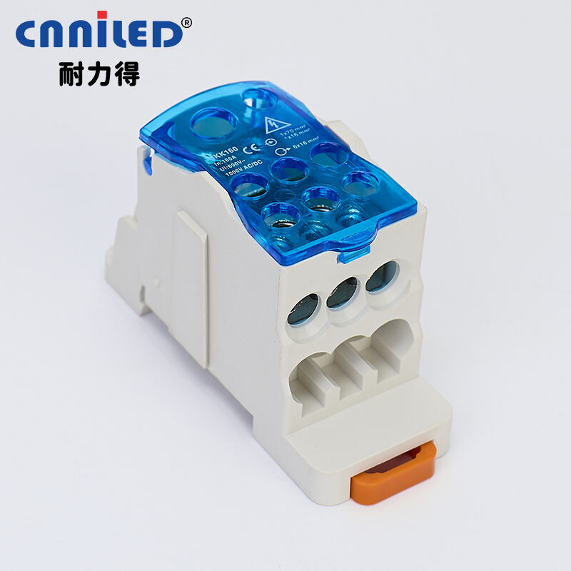 UKK160A - UKK razdelilna omarica z visoko močjo in enojnim nivojem priključkov