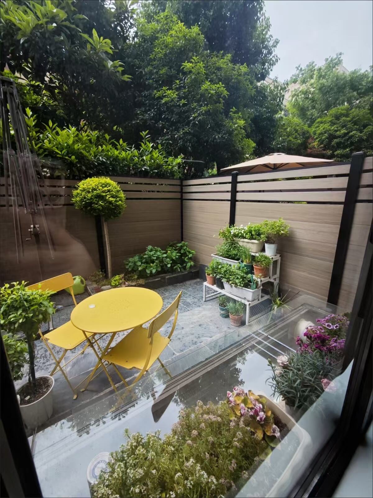 How a Homeowner Transformed Their Backyard with a Beautiful Low-Maintenance WPC Fence That Will Last a Lifetime