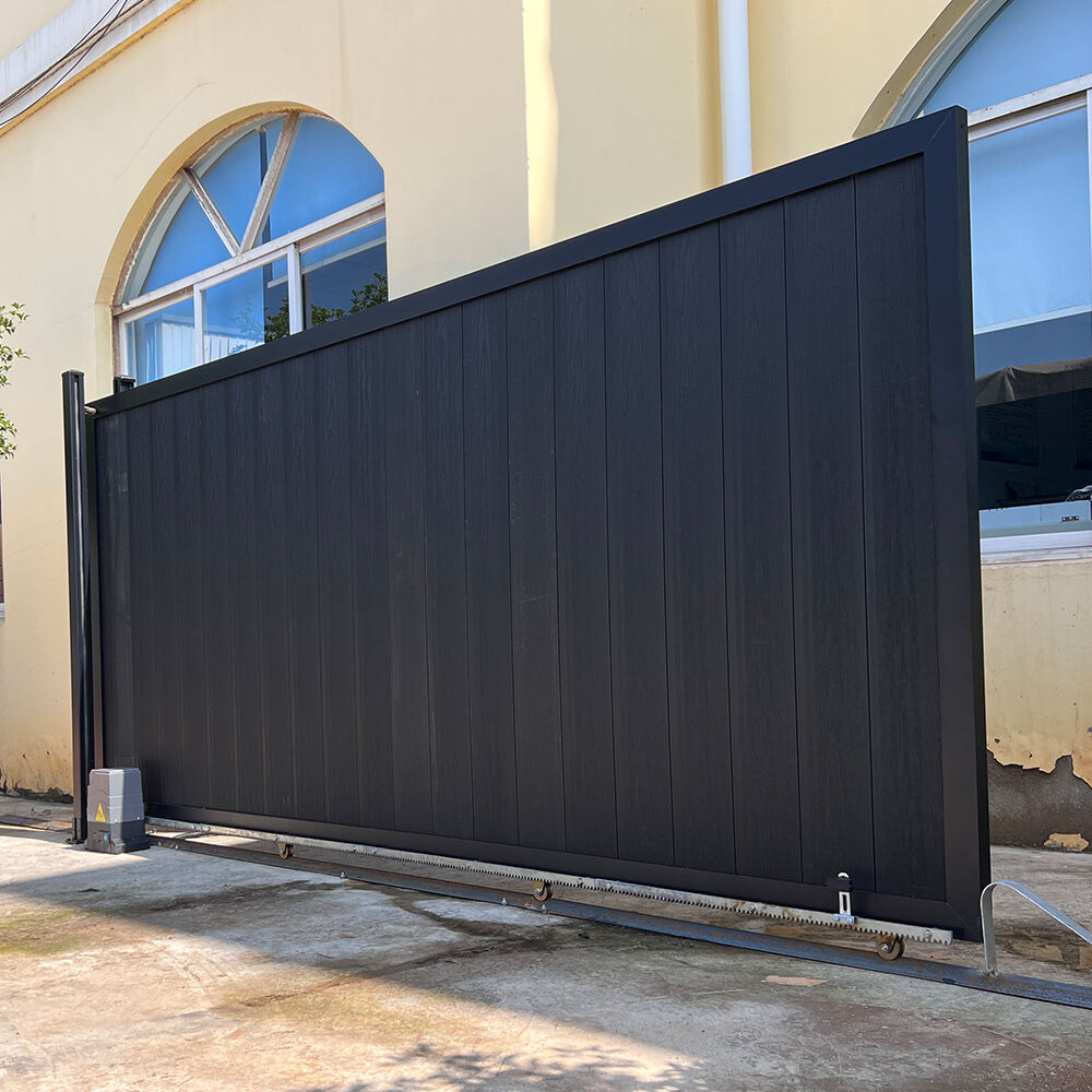How to Select Automatic Gate Systems for Commercial Properties