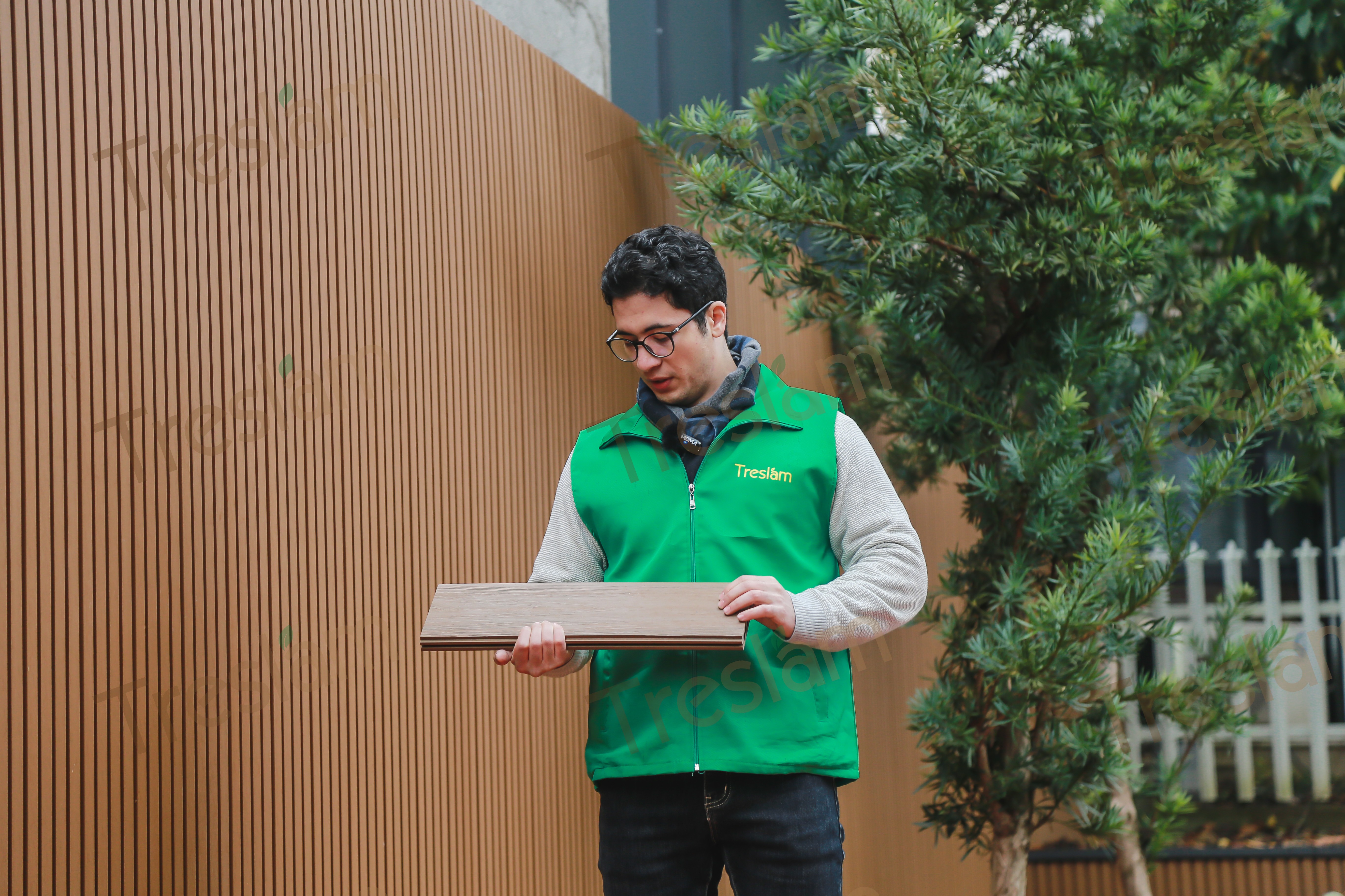 Why WPC Composite Wall Panels Are the Secret to a Modern, Low-Maintenance Backyard