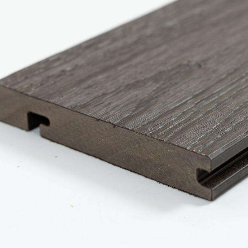 Co-Extruded Solid WPC Decking –  Sandalwood Composite Deck Boards for Outdoor Spaces