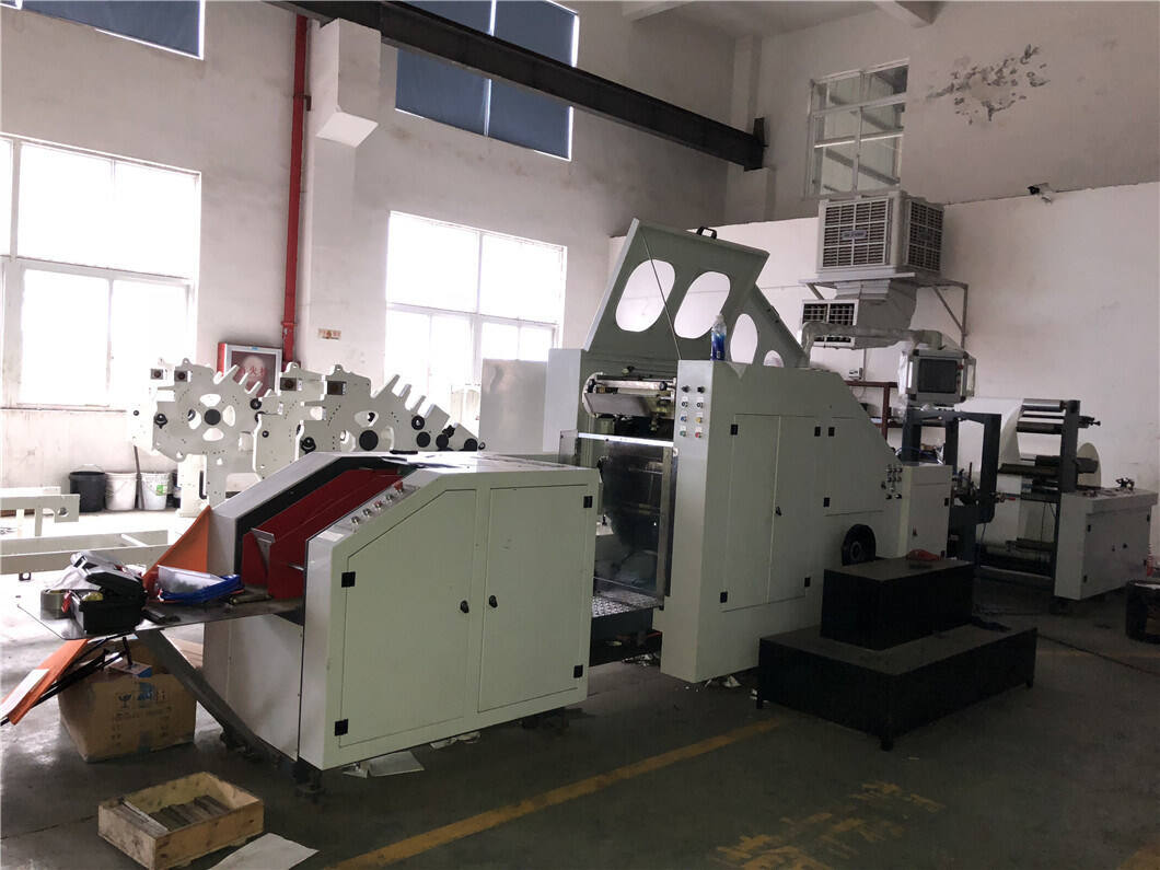 Chi phí sản xuất túi giấy: Nhận Báo giá Chi tiết Miễn phí