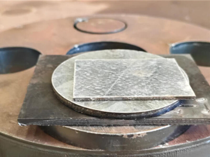 Angolan customers highly praised the perfect test cutting results of the JUGAO laser cutting machine, with the Chinese 