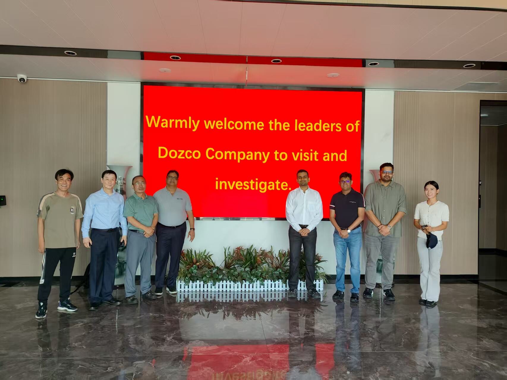 Jinniu Heavy Industry Welcomes Global Partners Dozco and Sumitomo for Strategic Exchange (3).jpg