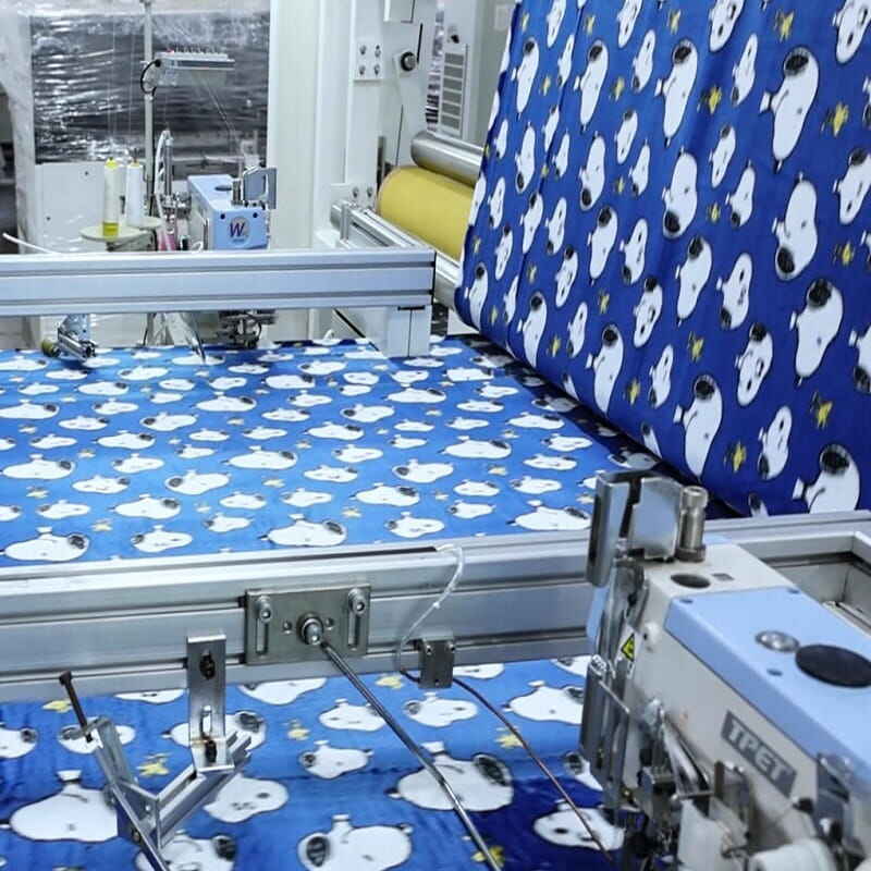fully automatic 4 sided blanket production line et 5883-3