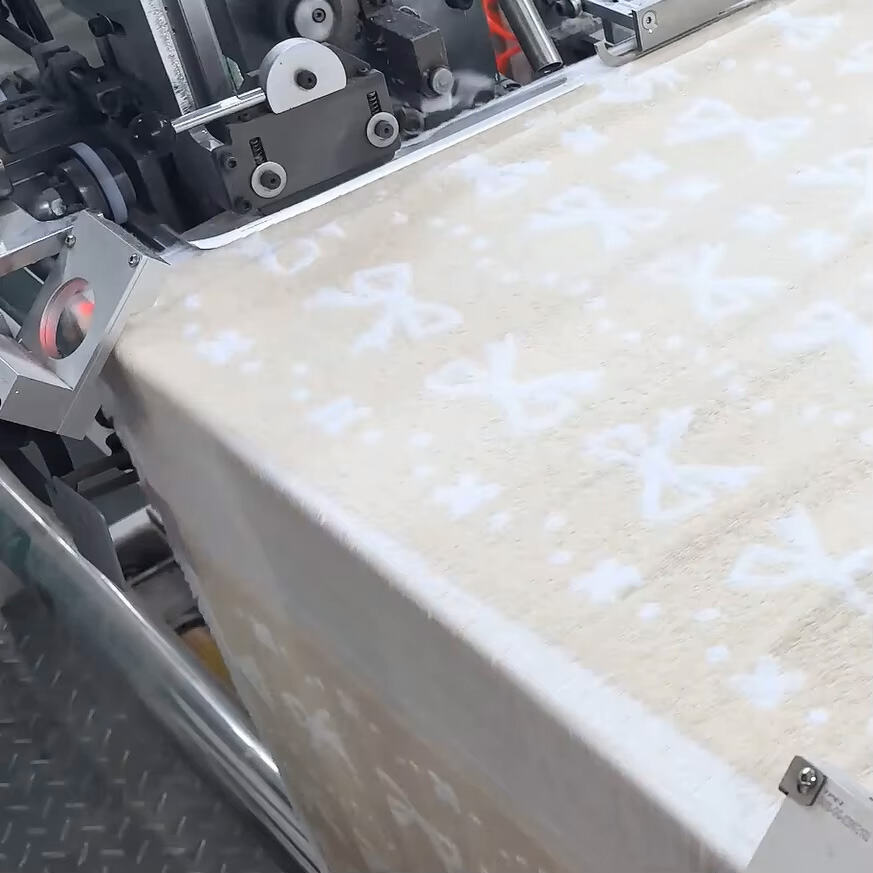 automatic terry towel lengthwise hemming machine et 5816 gg-4