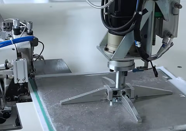 Heavy-Duty Precision Sewing