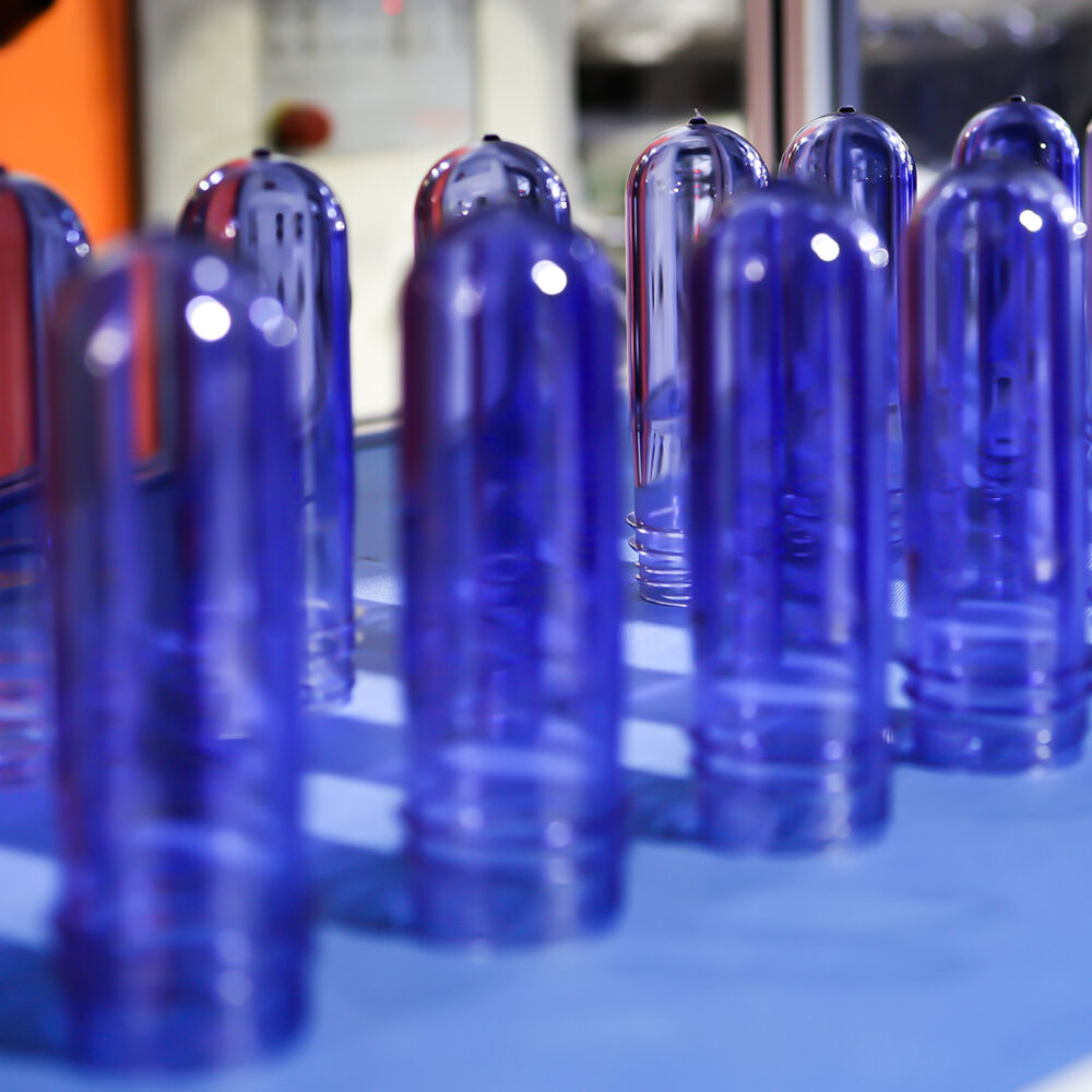 preforma per caraffa monouso in PET da 45 mm per acqua minerale: una scelta innovativa per un imballaggio leggero