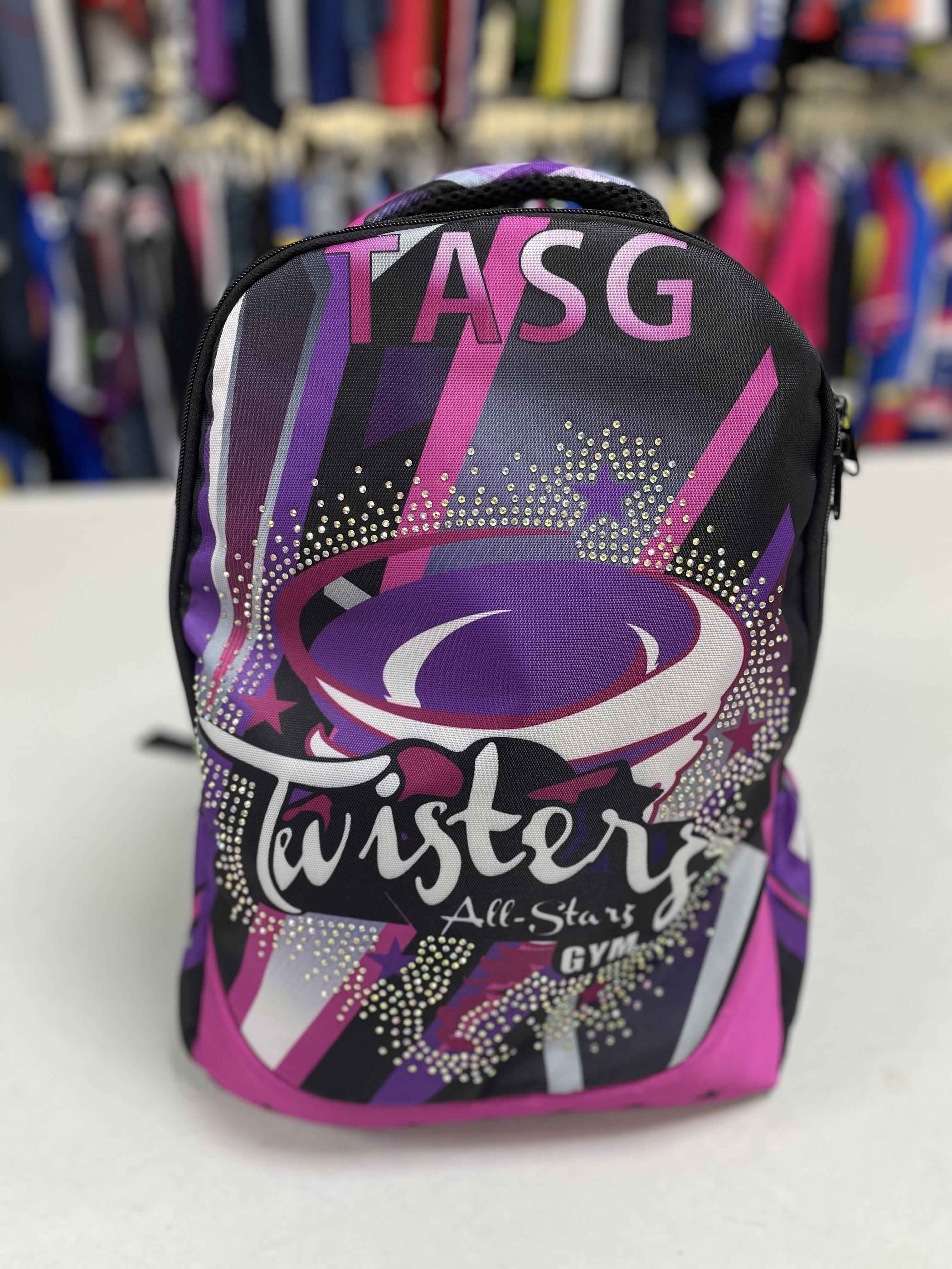 Yüksek kaliteli malzemeler, uzun ömürlü performans ve memnuniyet sağlar