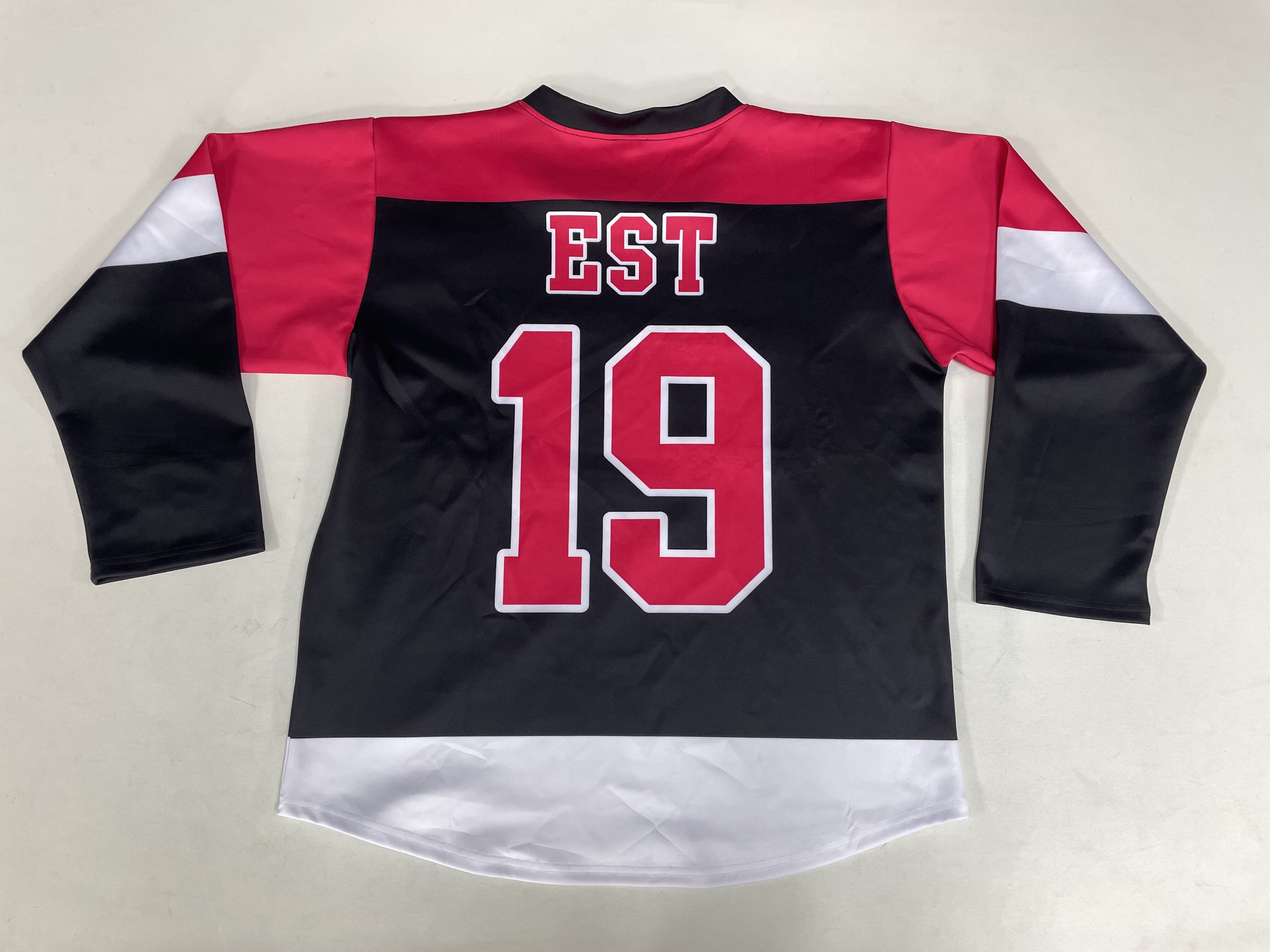 Affordable pricing and fast turnaround for your hockey team