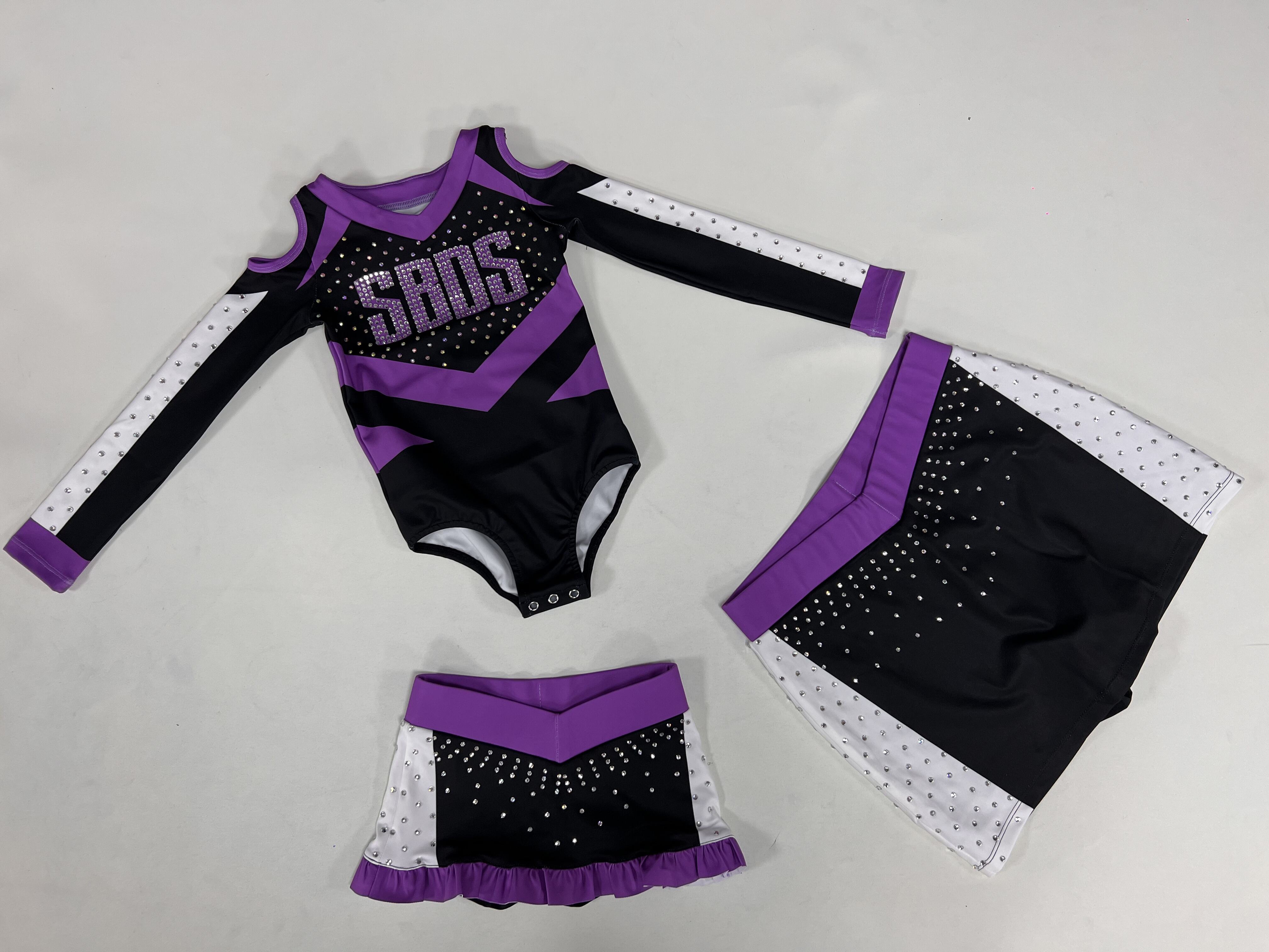 Her takımın özel ihtiyaçlarına uygun olarak çok çeşitli stiller ve renkler mevcut.