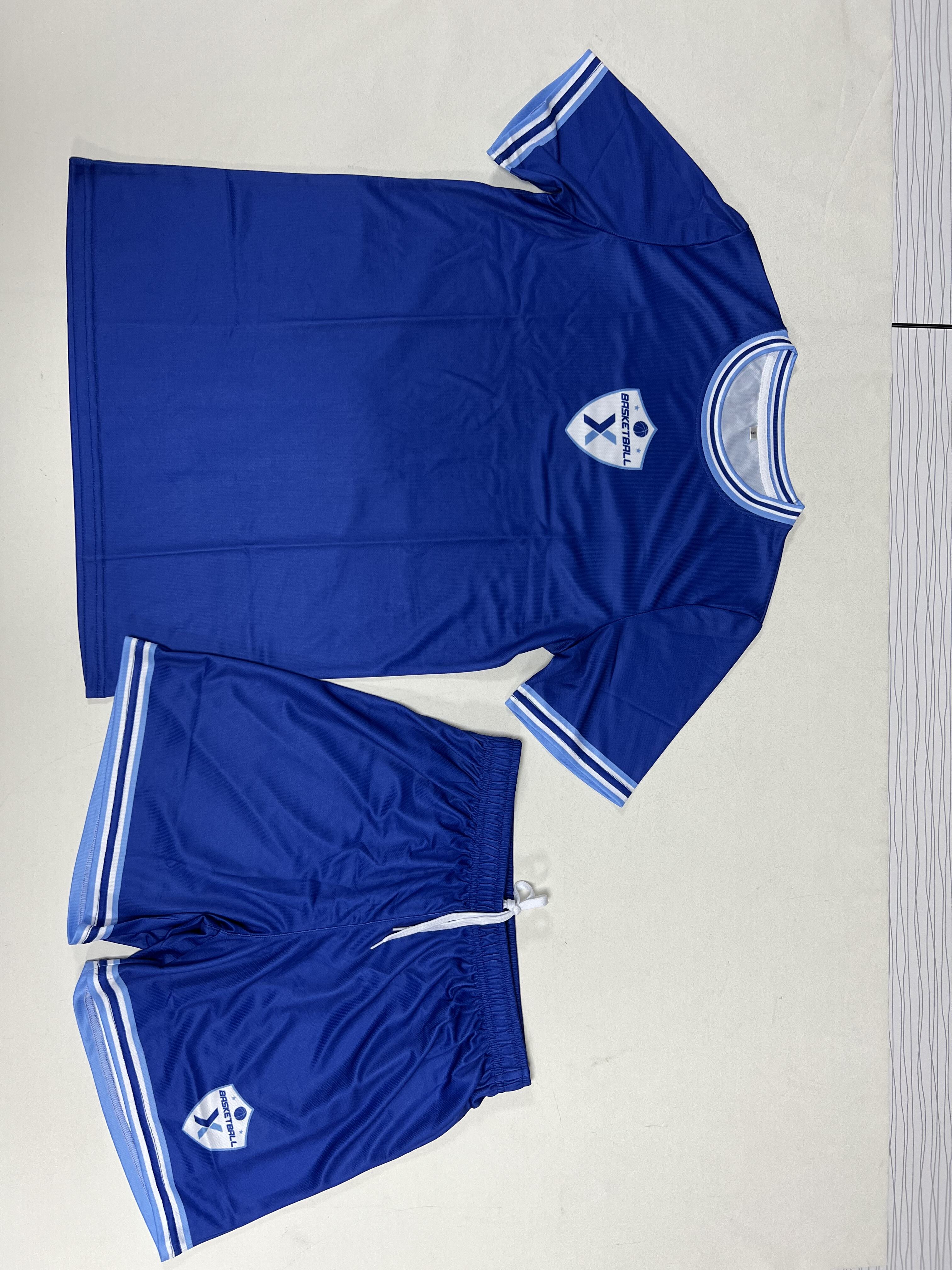 Şık ve modaya uygun formalarımızla rekabetin önünde kalmaya devam edin