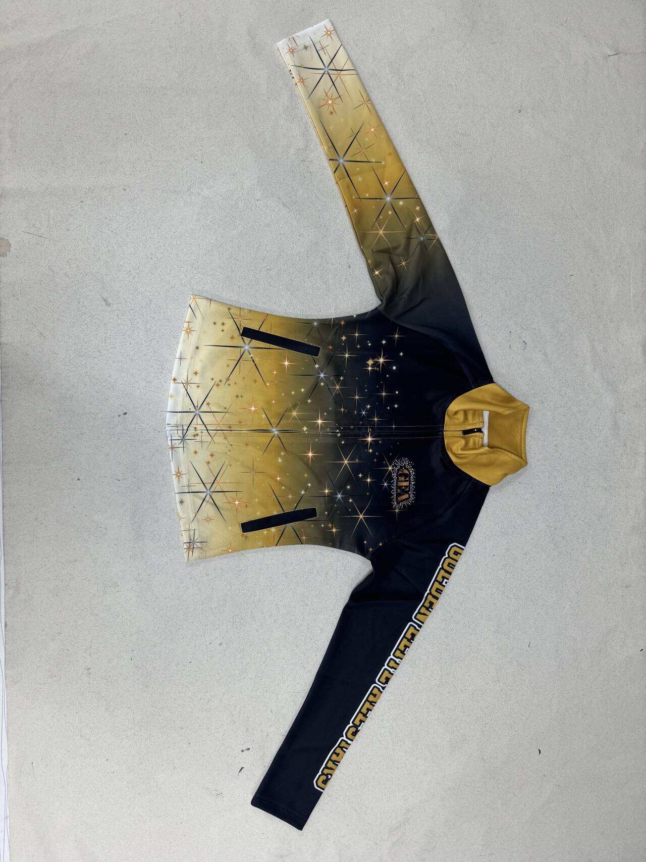 Stilinizi Öne Çıkaran Cheerleading Ceketlerimizle Sahada Dikkat Çekin