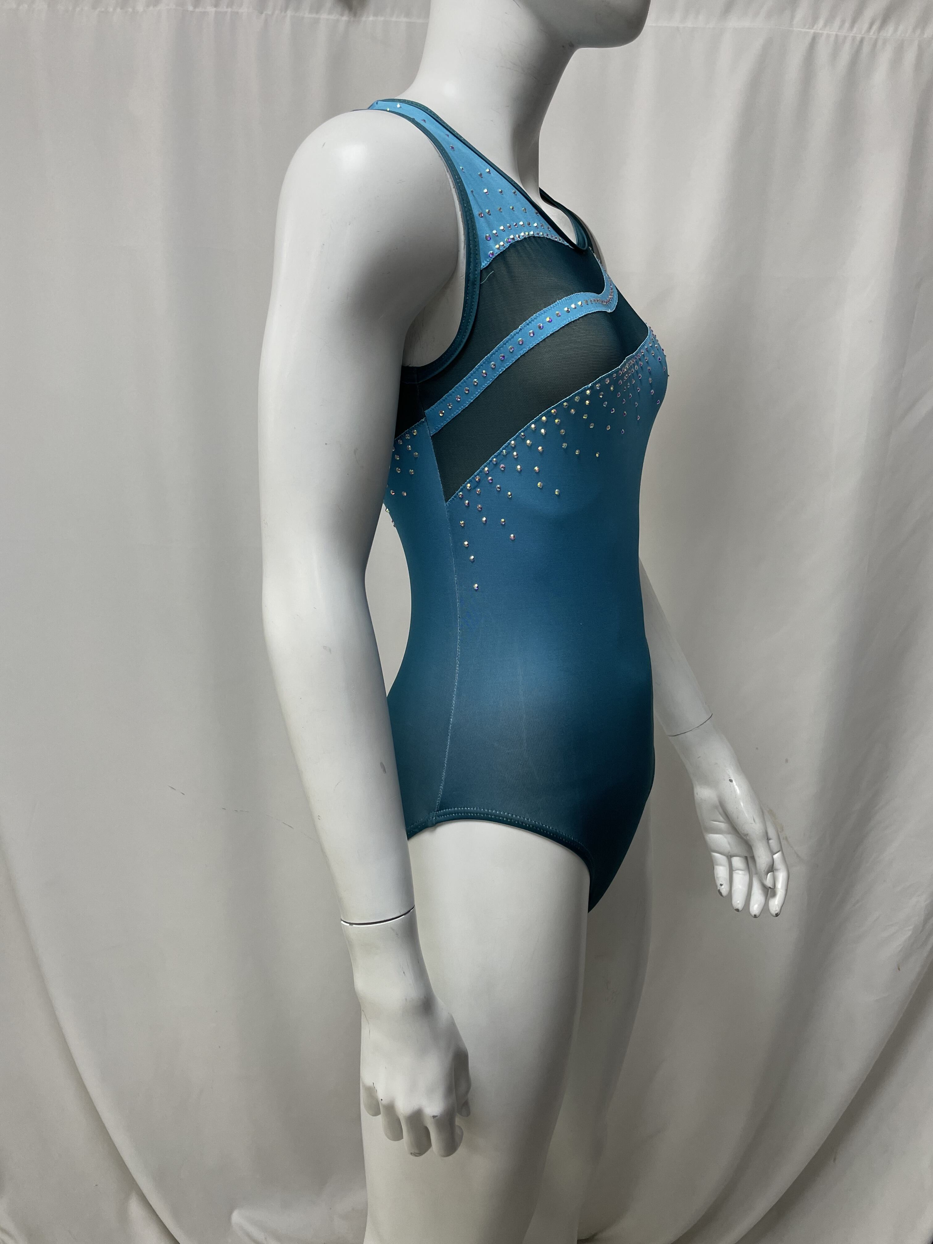 Spor salonunda kıyafetlerimizle dikkat çekin