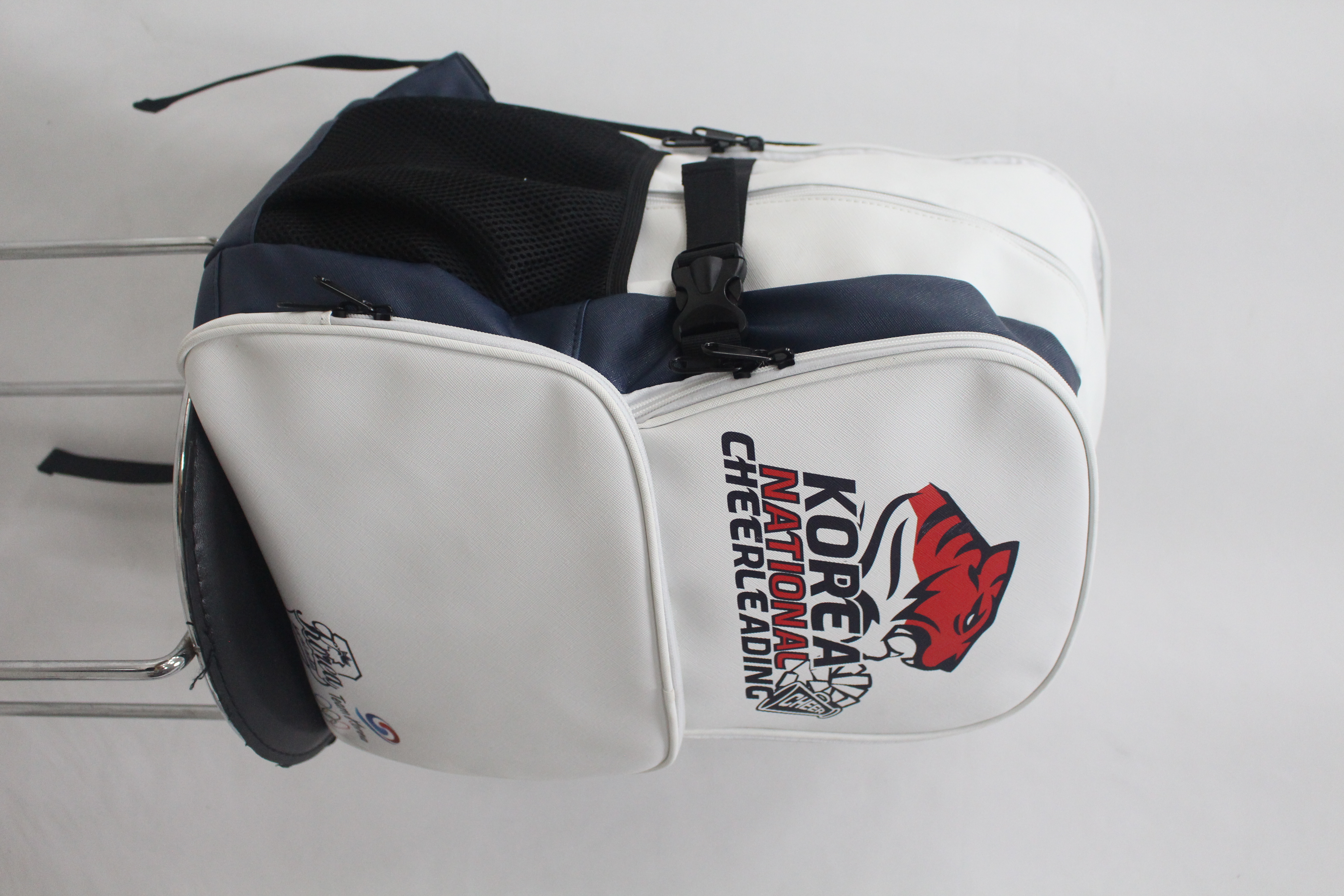 Pazarda rakipsiz toptan fiyatlarla trend ve şık cheerleading çantaları