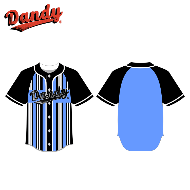 Takım logoları ve oyuncu isimleri için özelleştirme seçenekleri mevcuttur