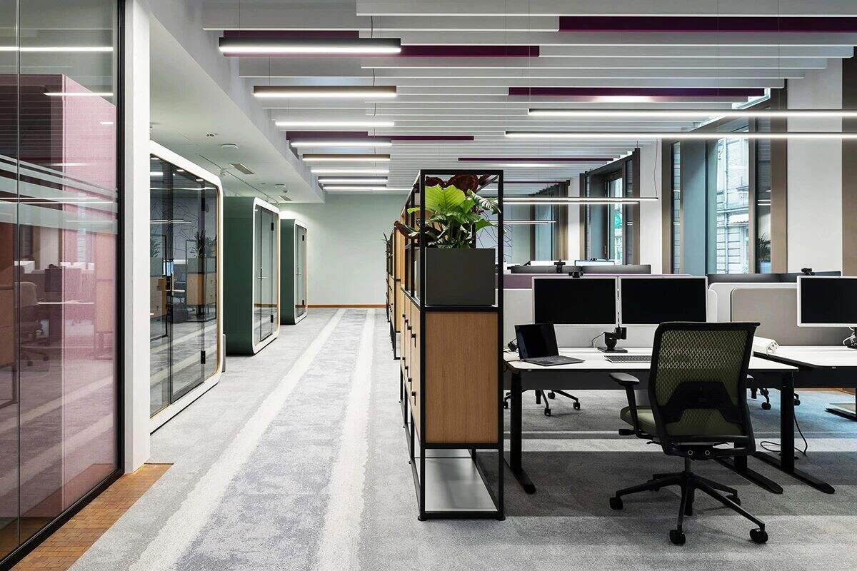 Project Updates | 50 Agile Workstations for a Financial Company