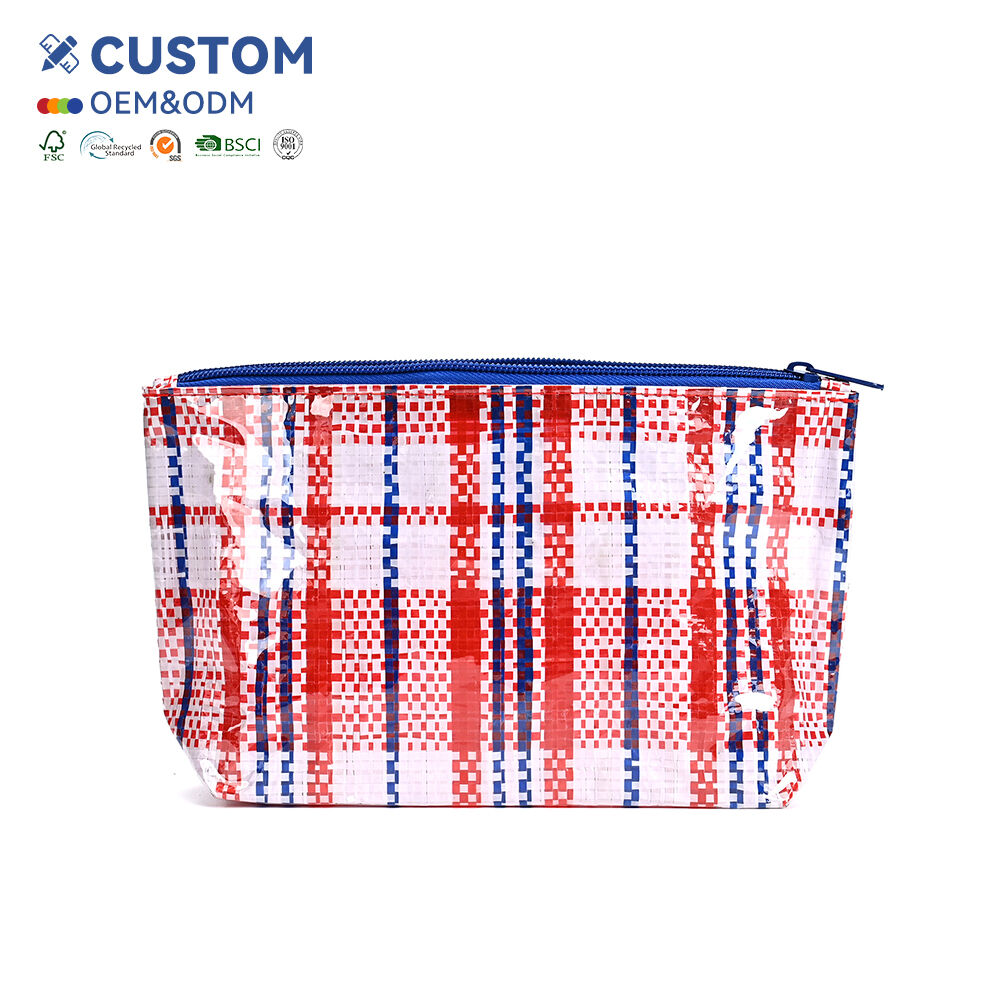 How Do Canvas Bags Combine Strength and Aesthetic Appeal?